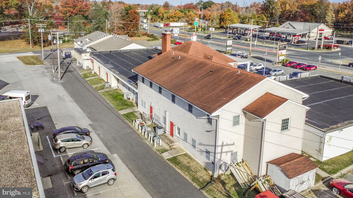 200 N Philadelphia Blvd Property Photo 14