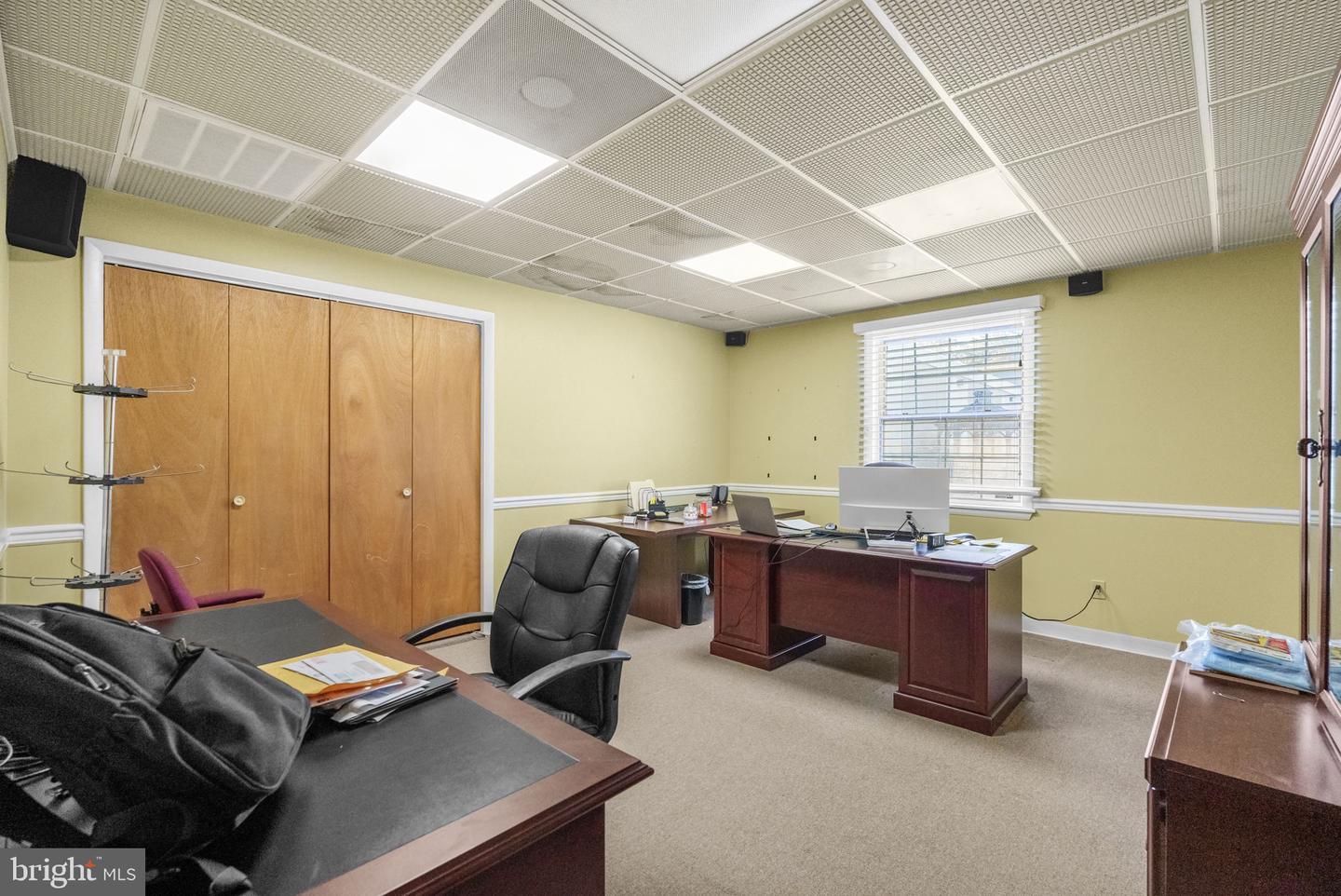 200 N Philadelphia Blvd Property Photo 37