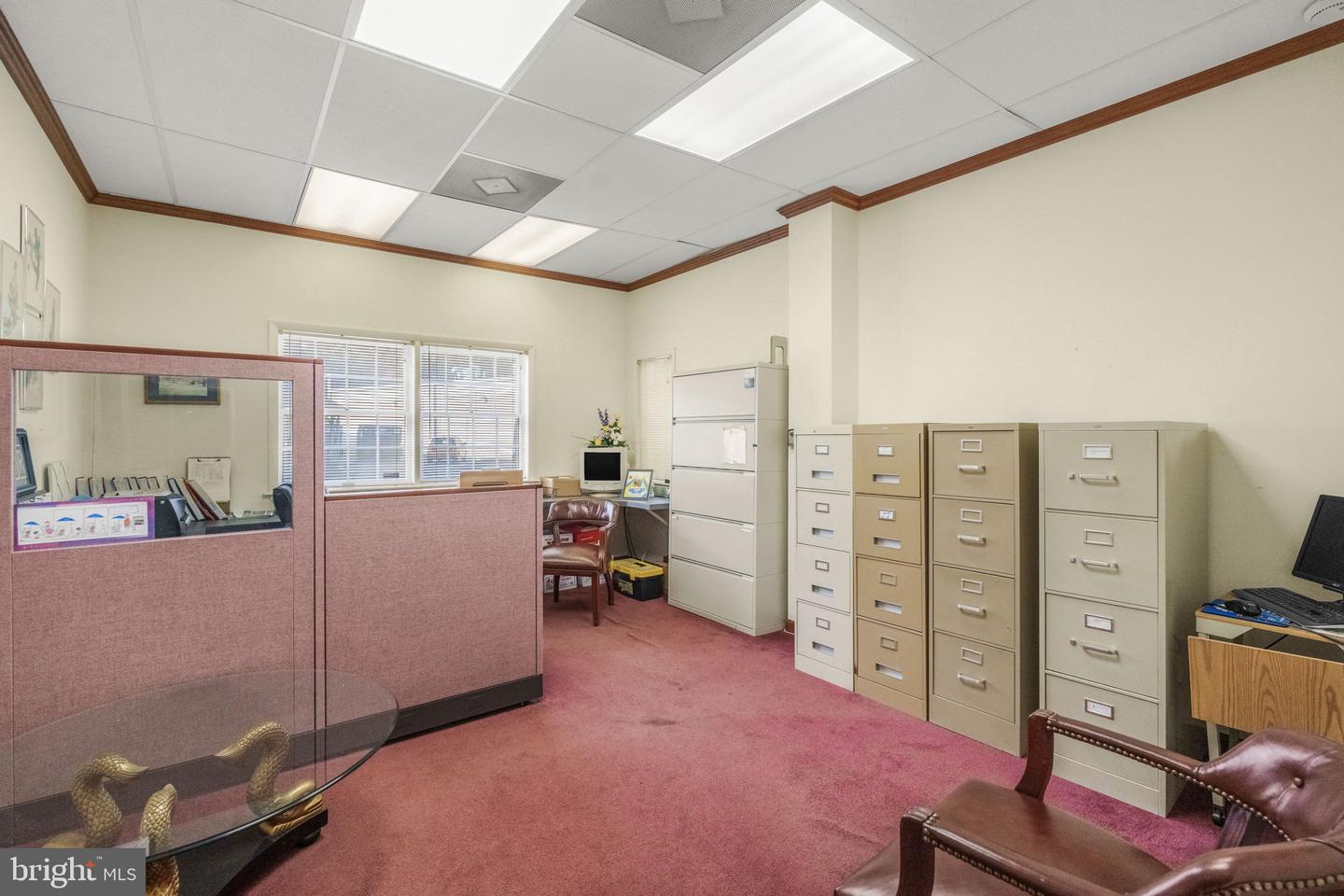 200 N Philadelphia Blvd Property Photo 38