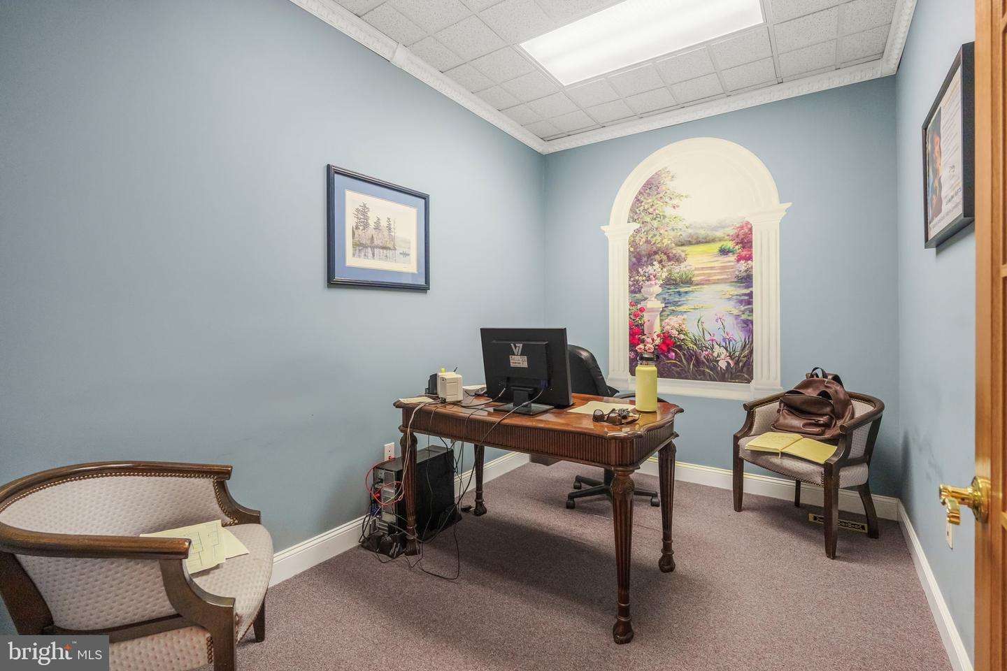 200 N Philadelphia Blvd Property Photo 46