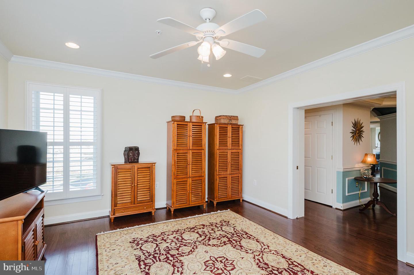 4700-j Water Park Dr #4700-j Property Photo 28