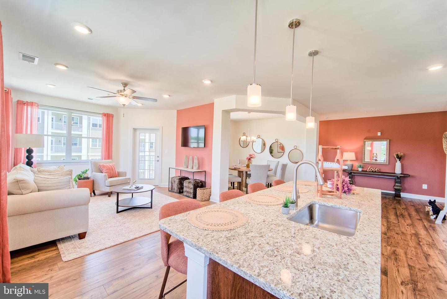 404 Bold Ruler Ct #407 Property Photo 1