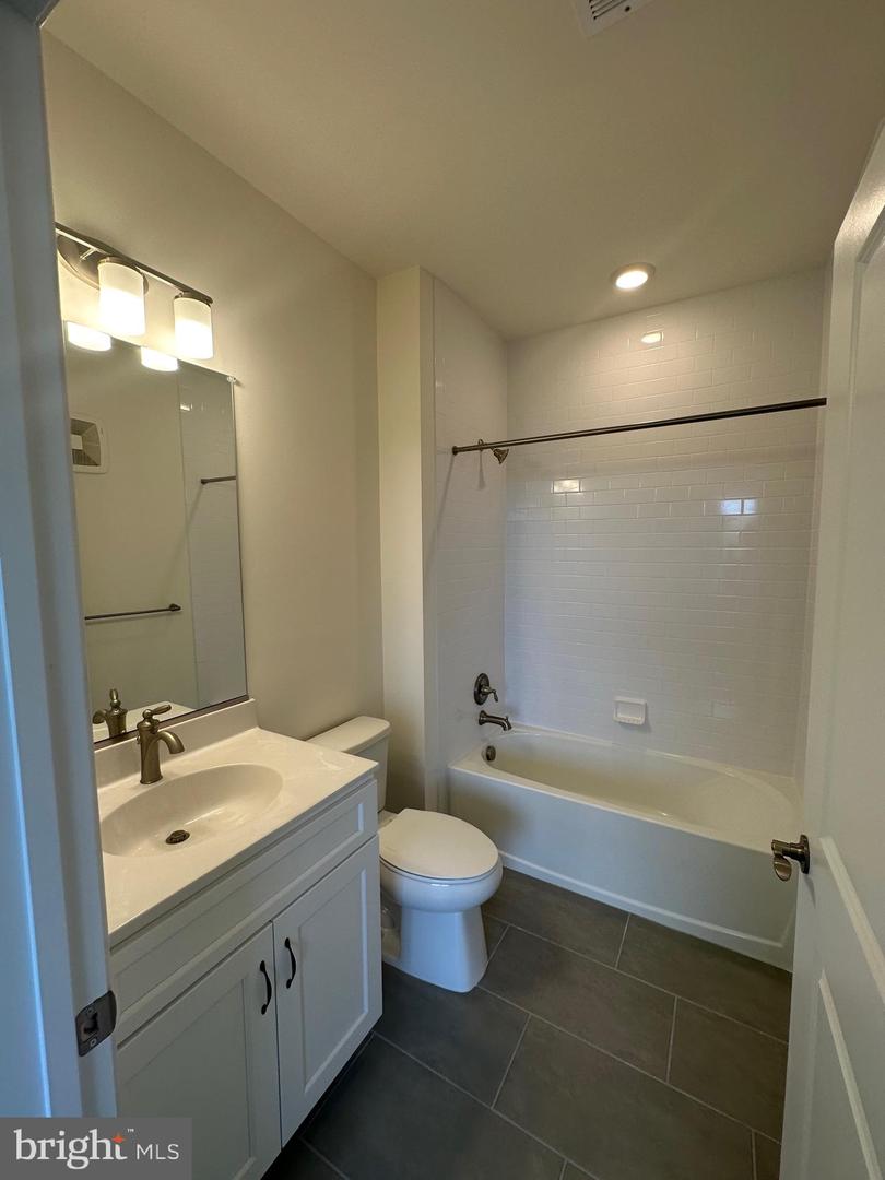 404 Bold Ruler Ct #407 Property Photo 35