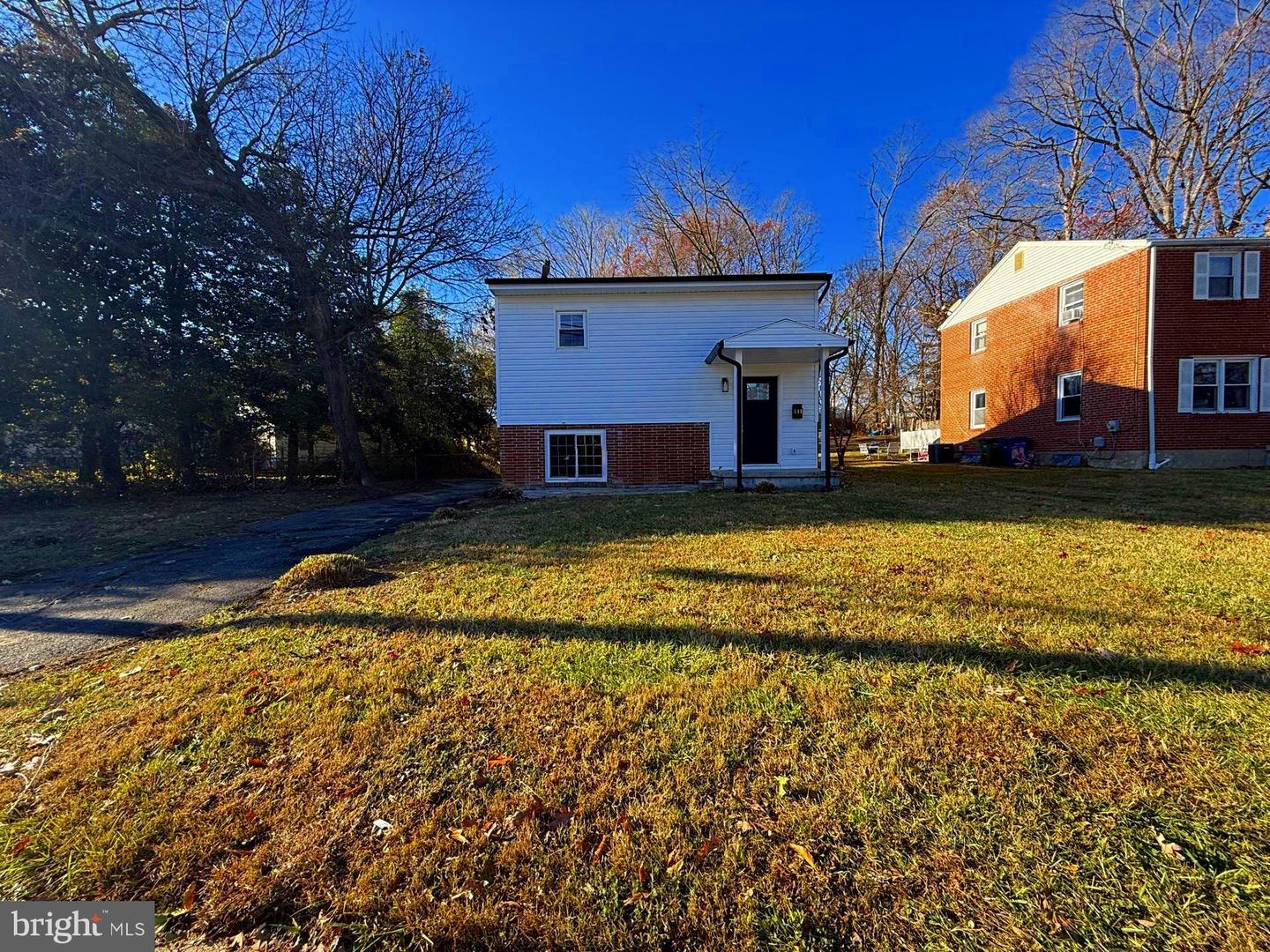 648 S Rogers St Property Photo 45