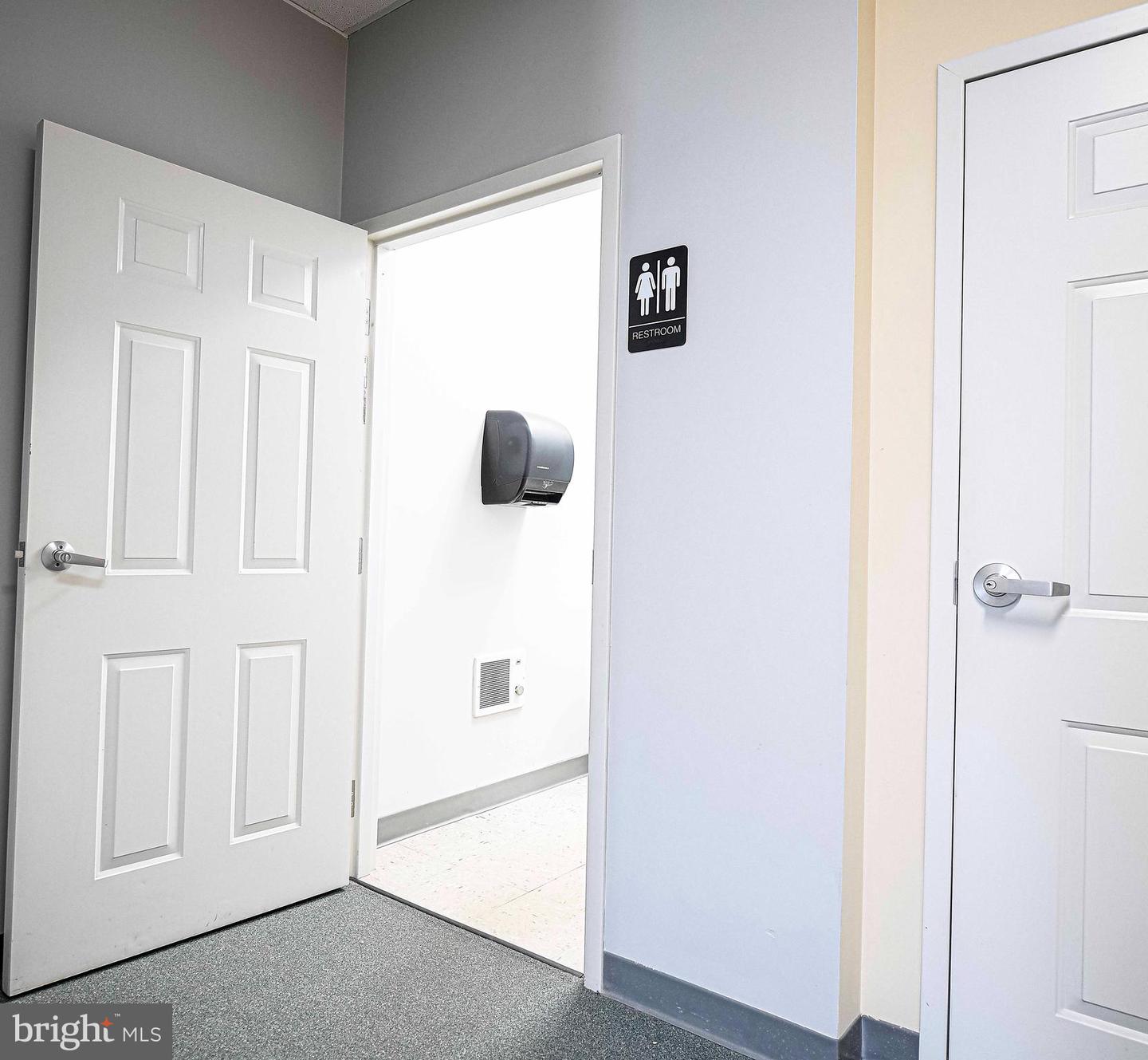 130 N Bond St #203/204 Property Photo 4