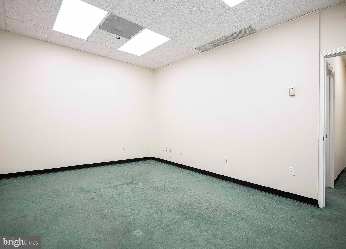 130 N Bond St #203/204 Property Photo 13