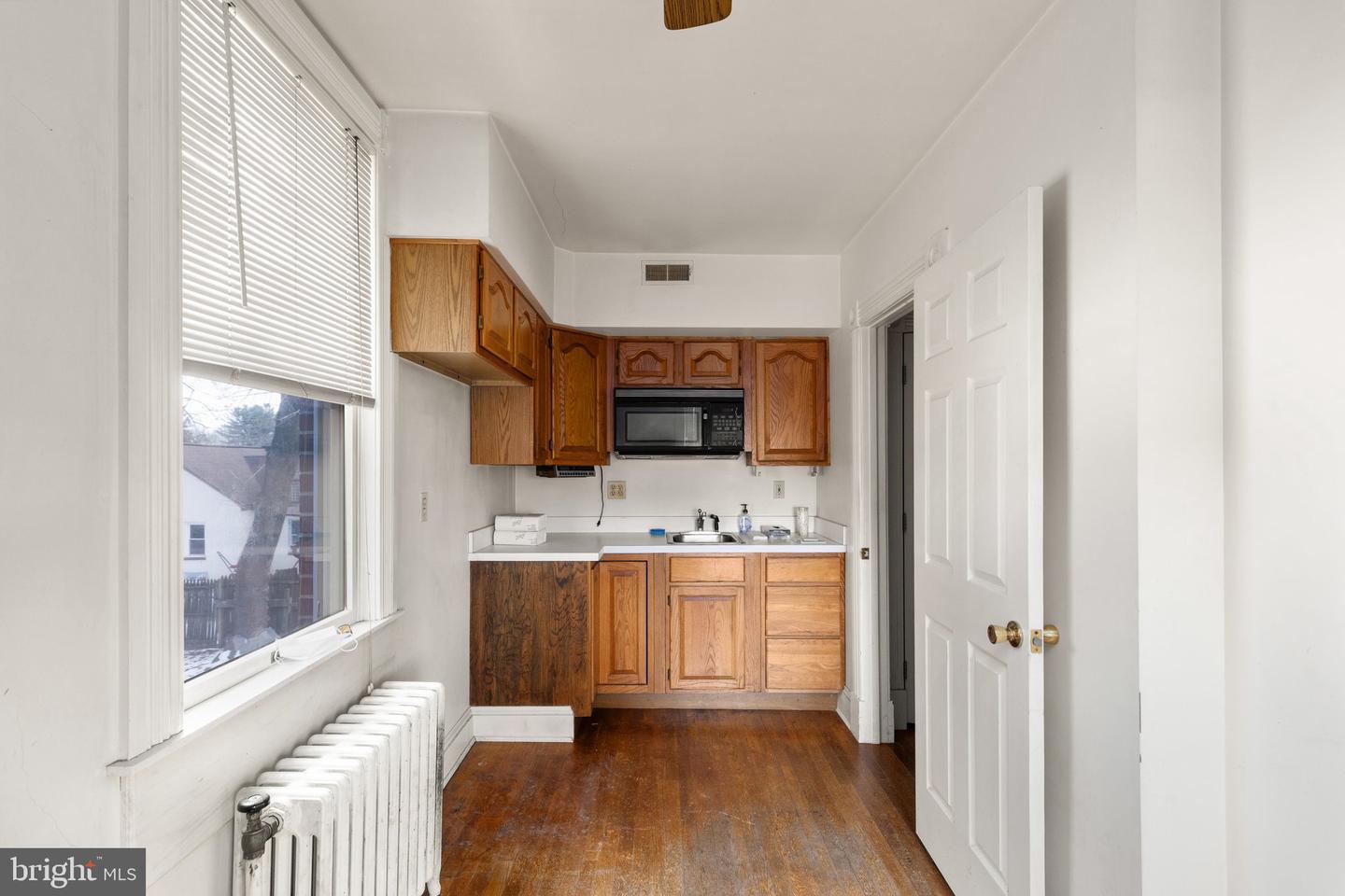 837 S Main St Property Photo 17