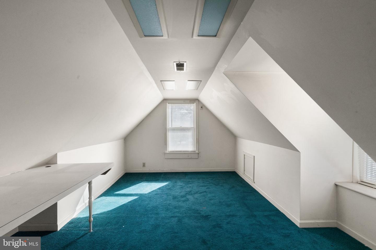 837 S Main St Property Photo 20