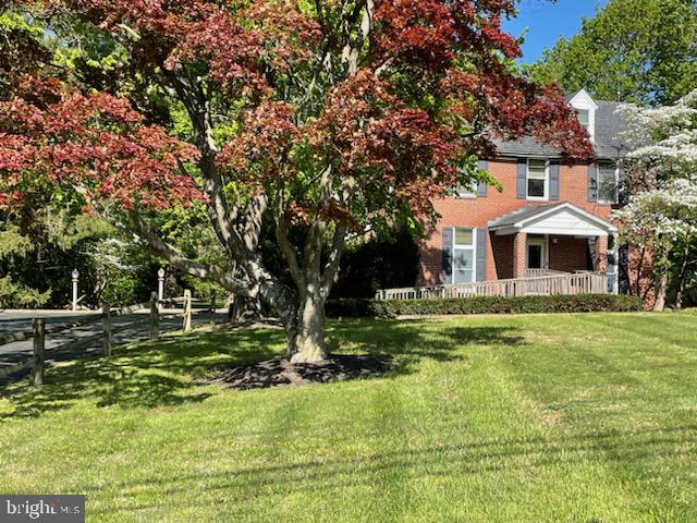 837 S Main St Property Photo 28