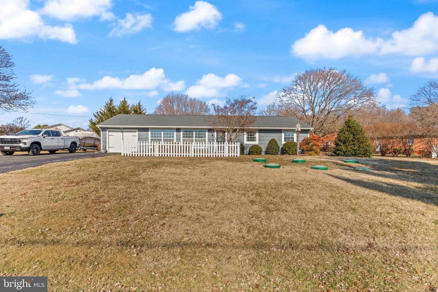 907 Morrison Blvd Property Photo 1