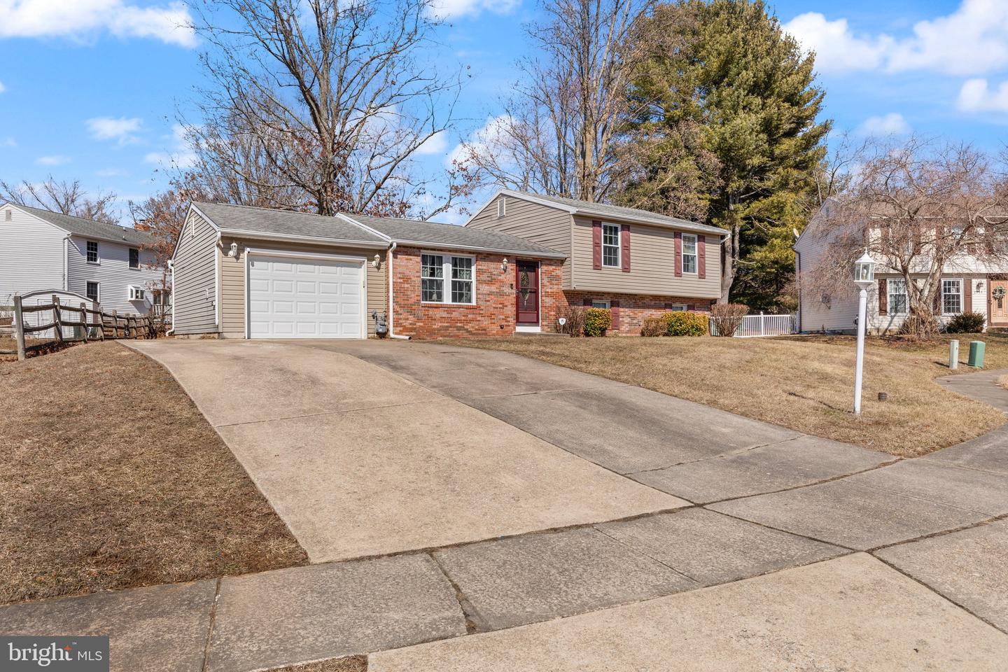2953 Sunderland Ct Property Photo