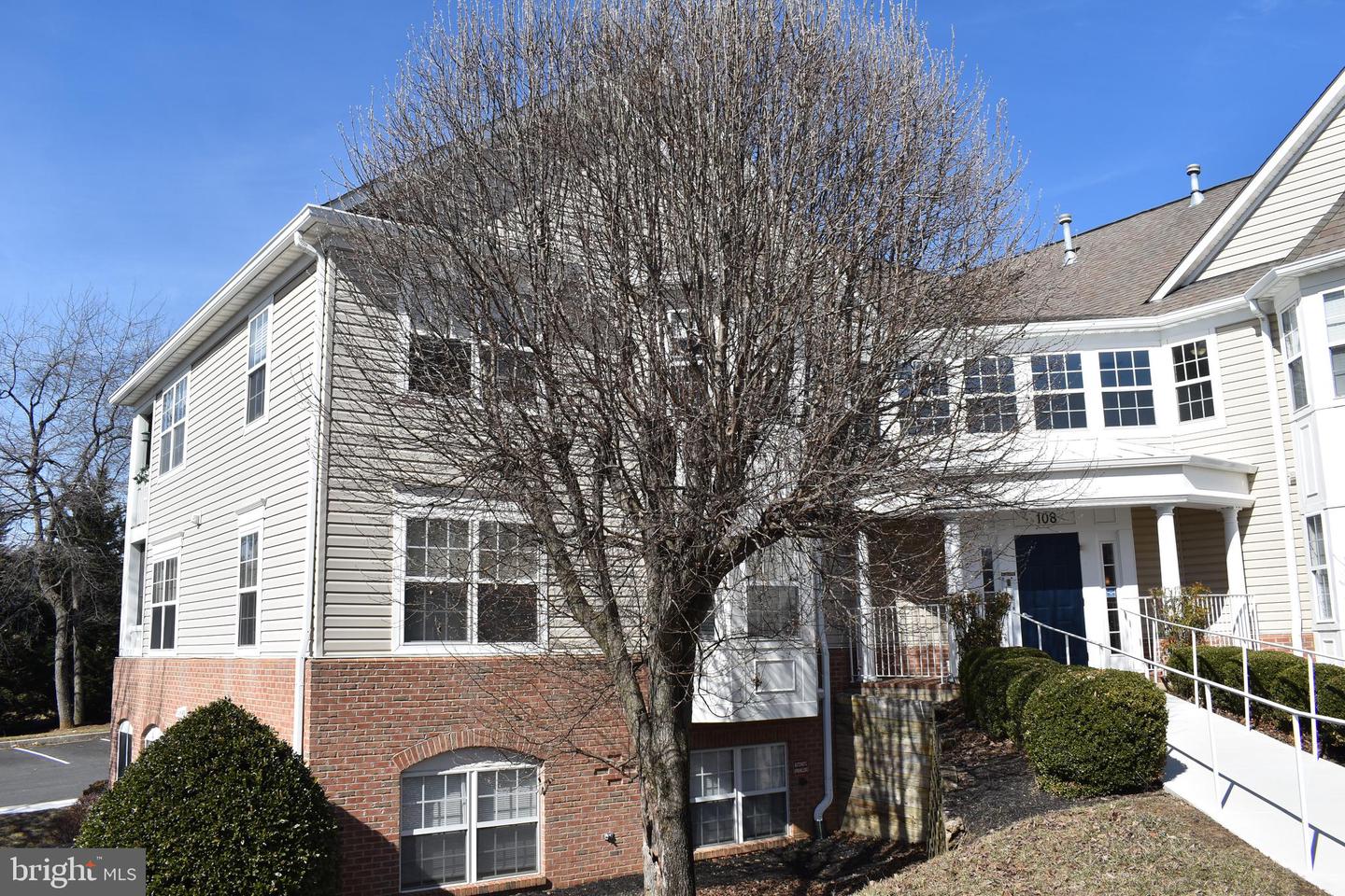 108 Bayland Dr #108-5 Property Photo