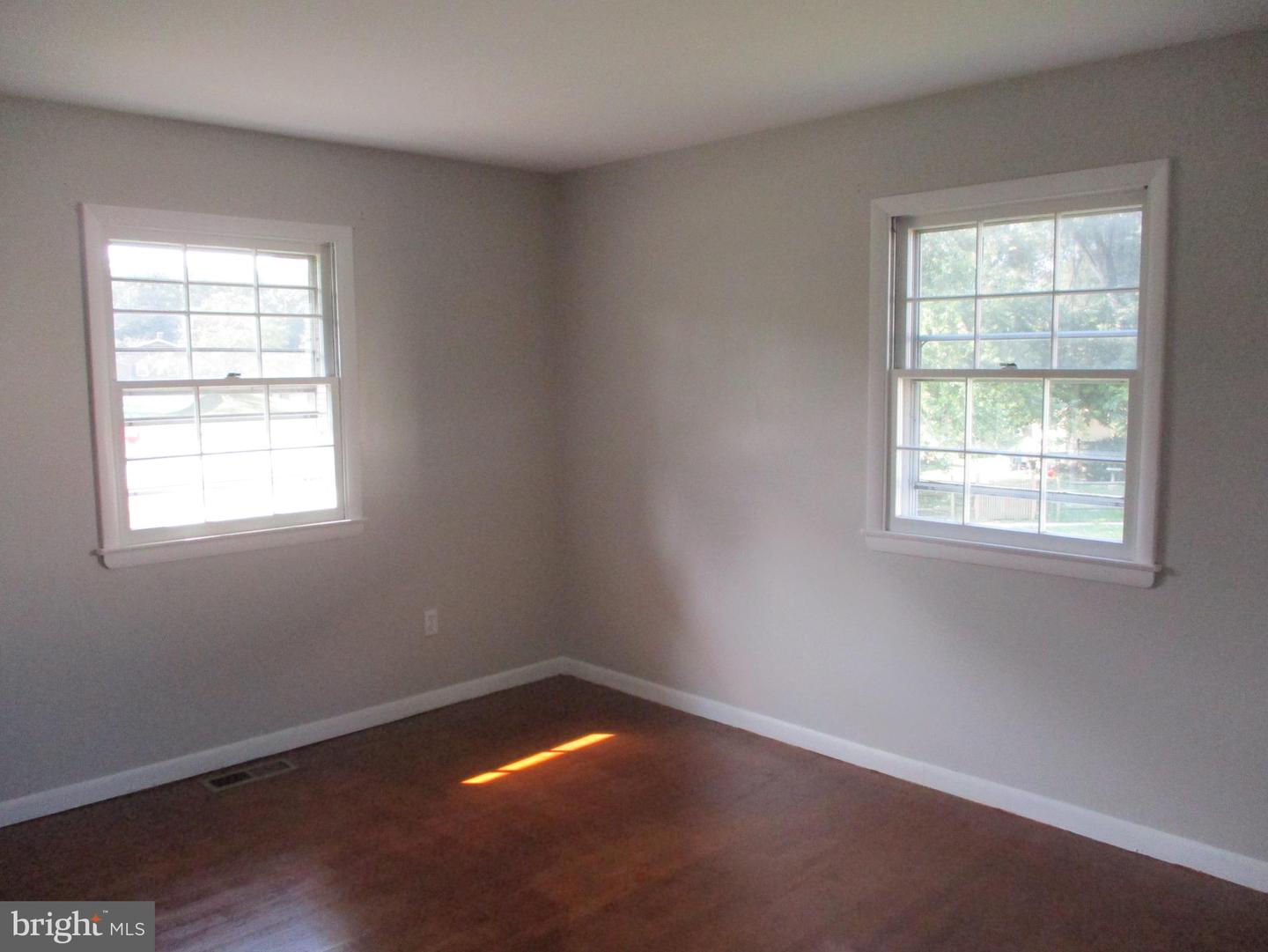 1605 Samantha Dr Property Photo 11