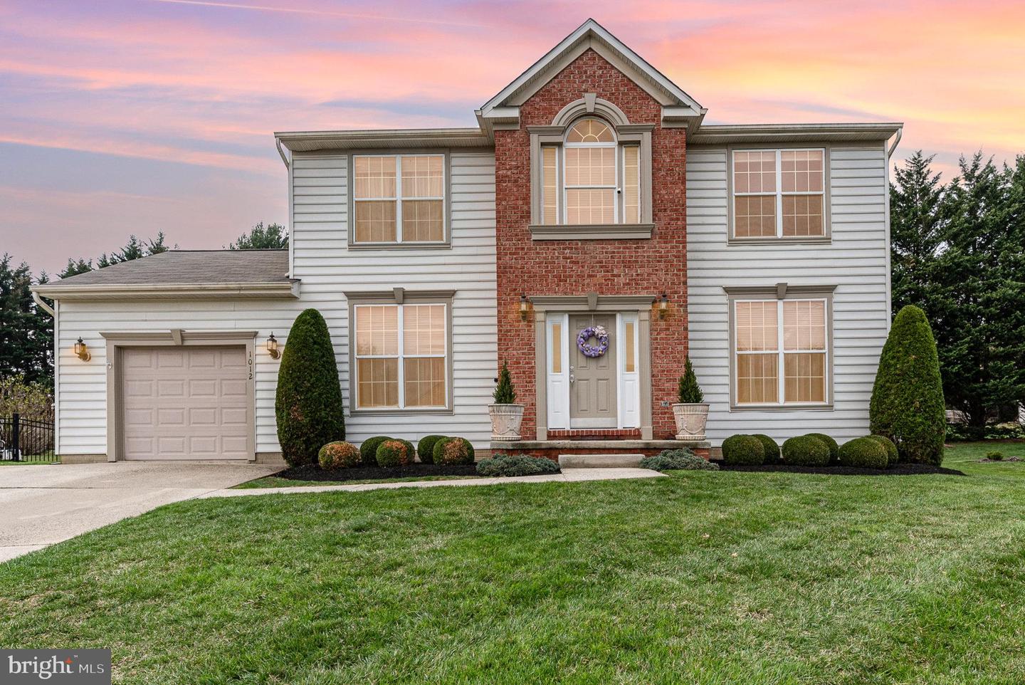 1012 Henderson Manor Ct Property Photo