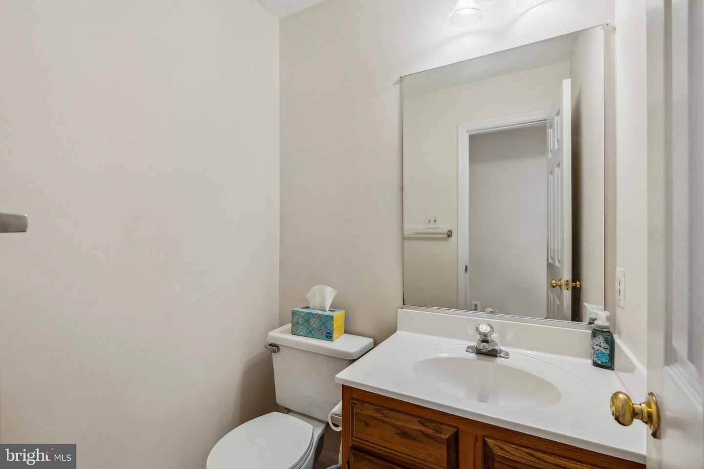 358 Ambleside Ct Property Photo 10