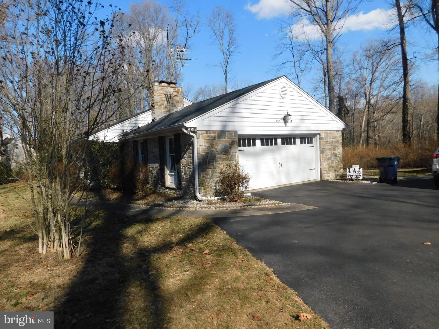 3107 Whitefield Rd Property Photo 5