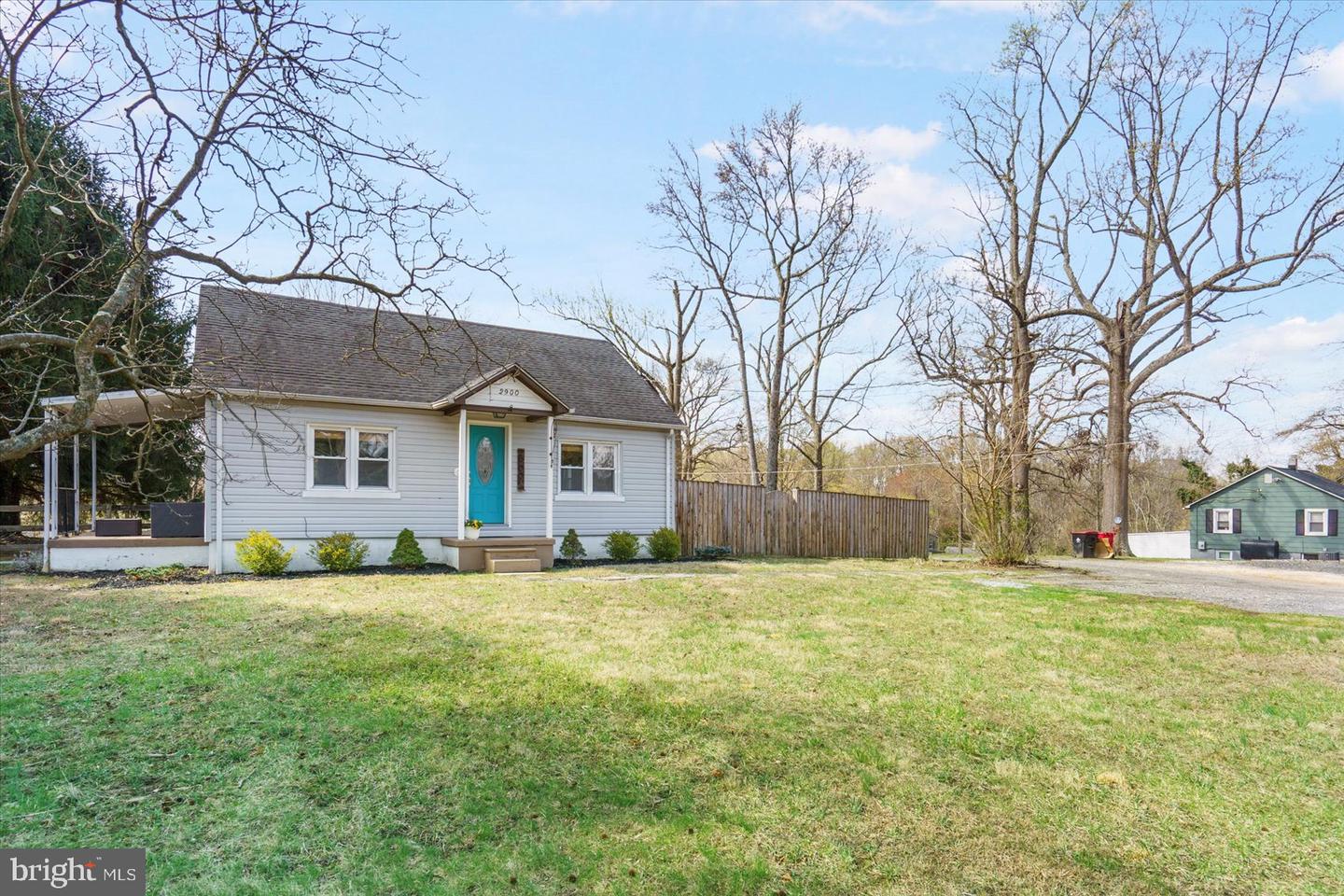 2900 Creswell Rd Property Photo 3