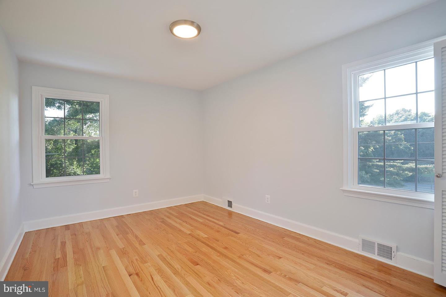 316 Farm Rd Property Photo 20