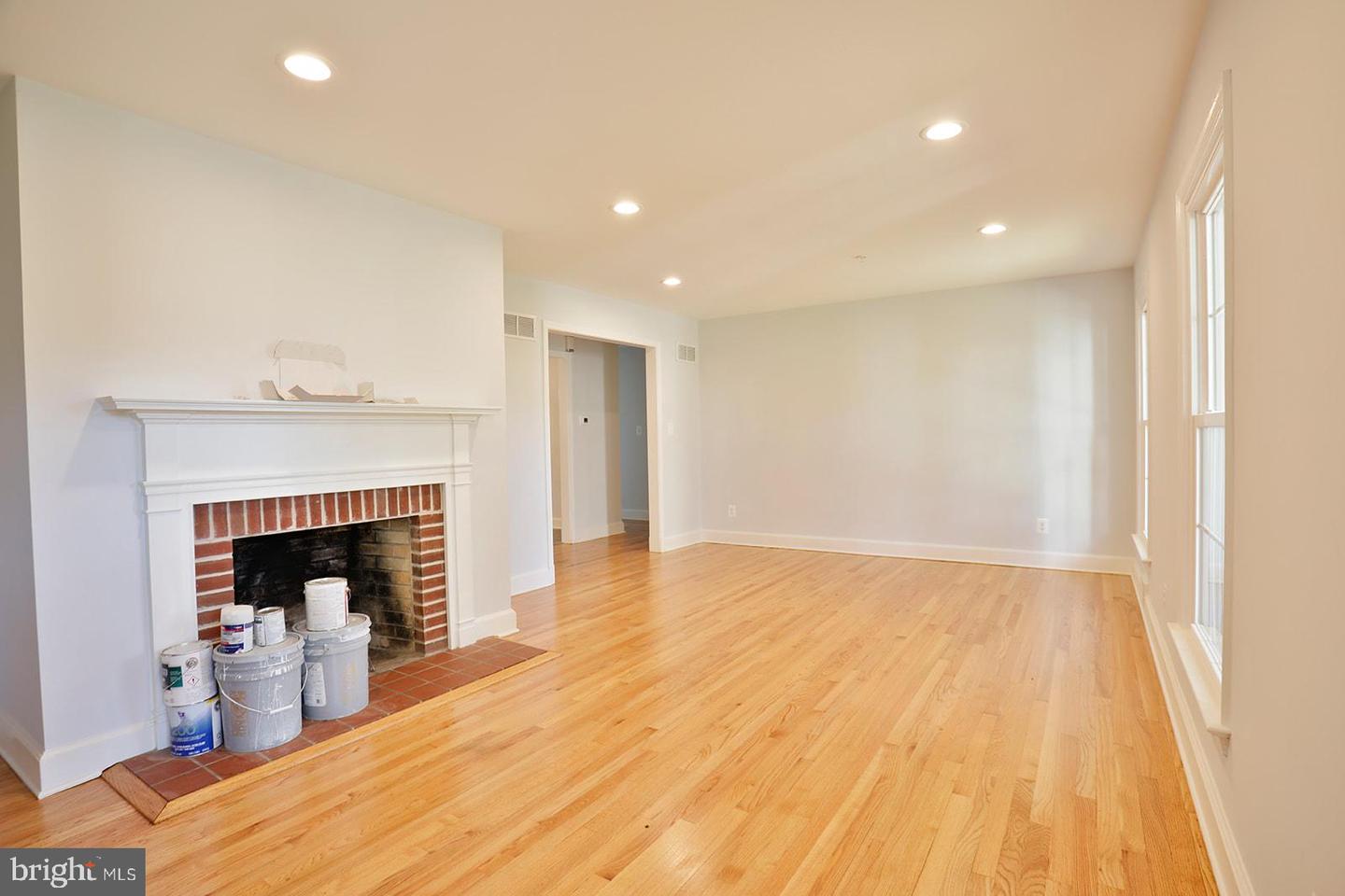 316 Farm Rd Property Photo 23