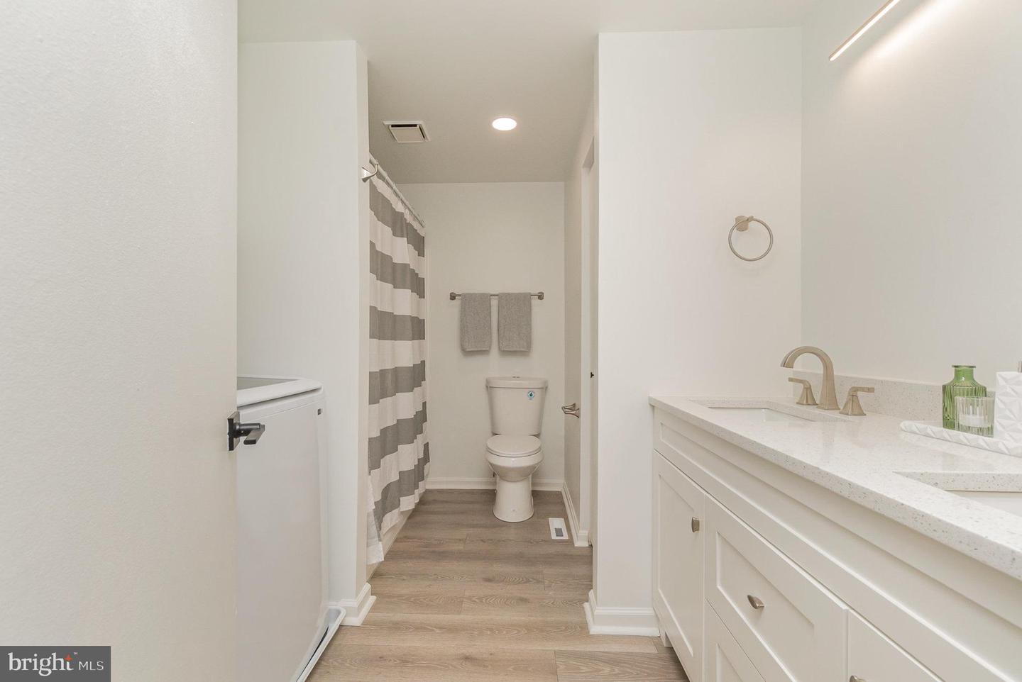 1205 Brice Sq Property Photo 11