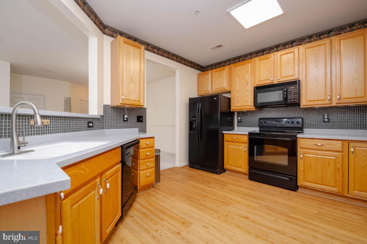 101-h Nichols St #6h Property Photo 16