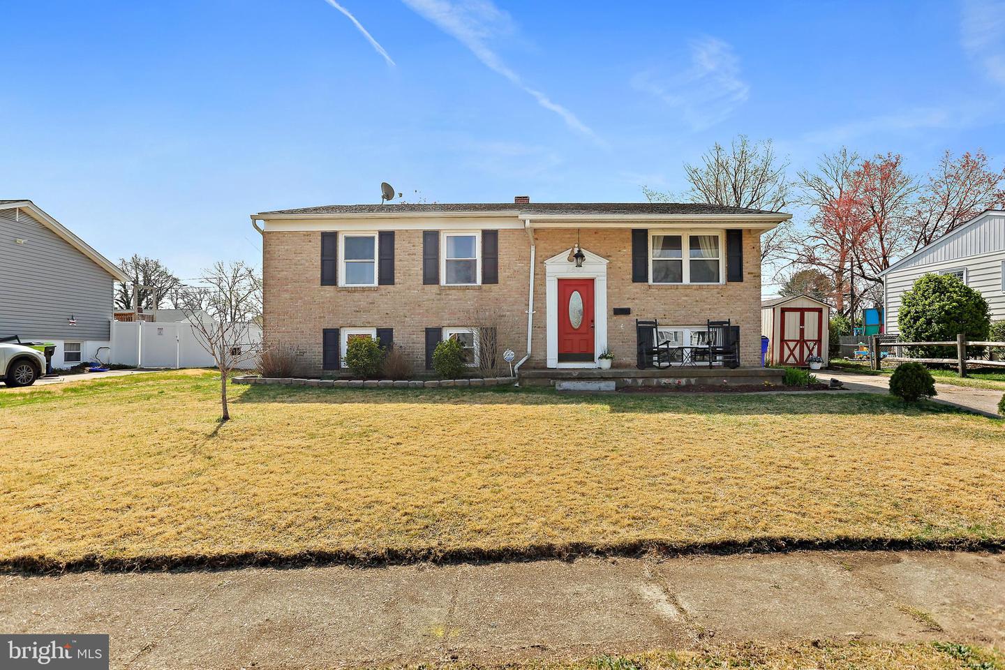 2407 Sycamore Ln Property Photo 1