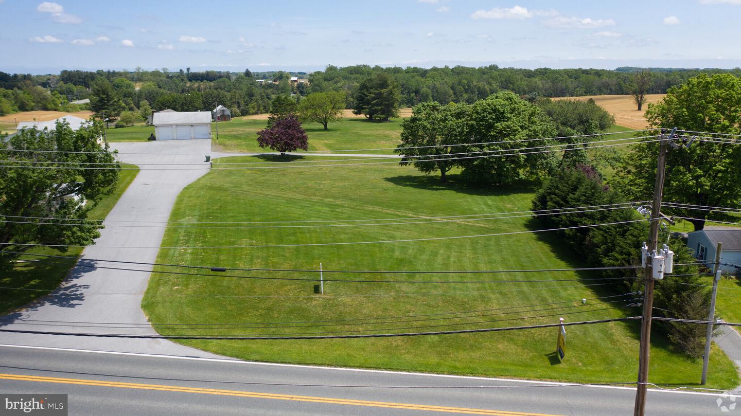 2431 Baldwin Mill Rd Property Photo 4