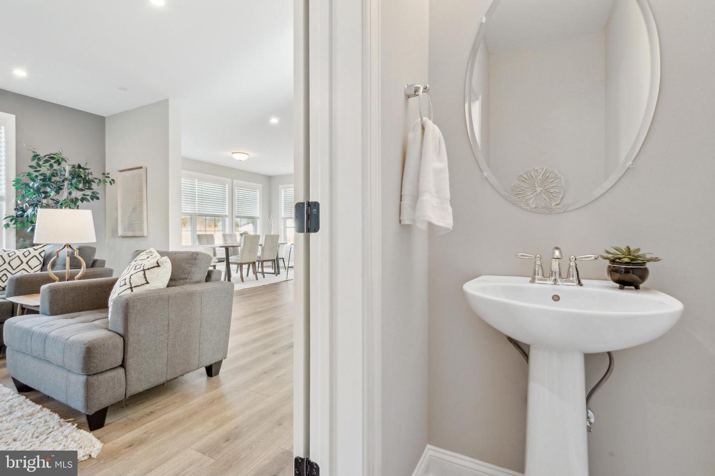 2204 Arden Dr Property Photo 21