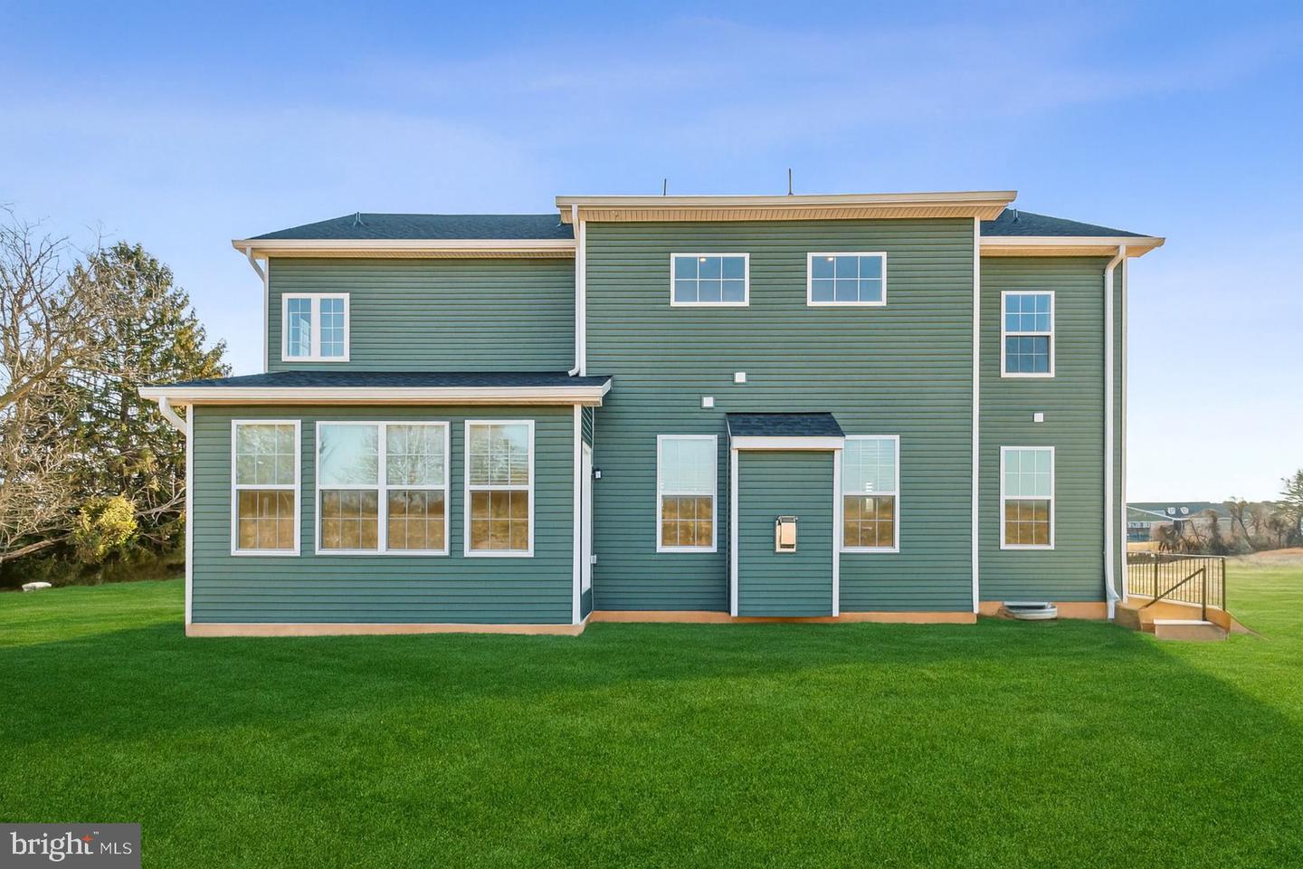 2204 Arden Dr Property Photo 32