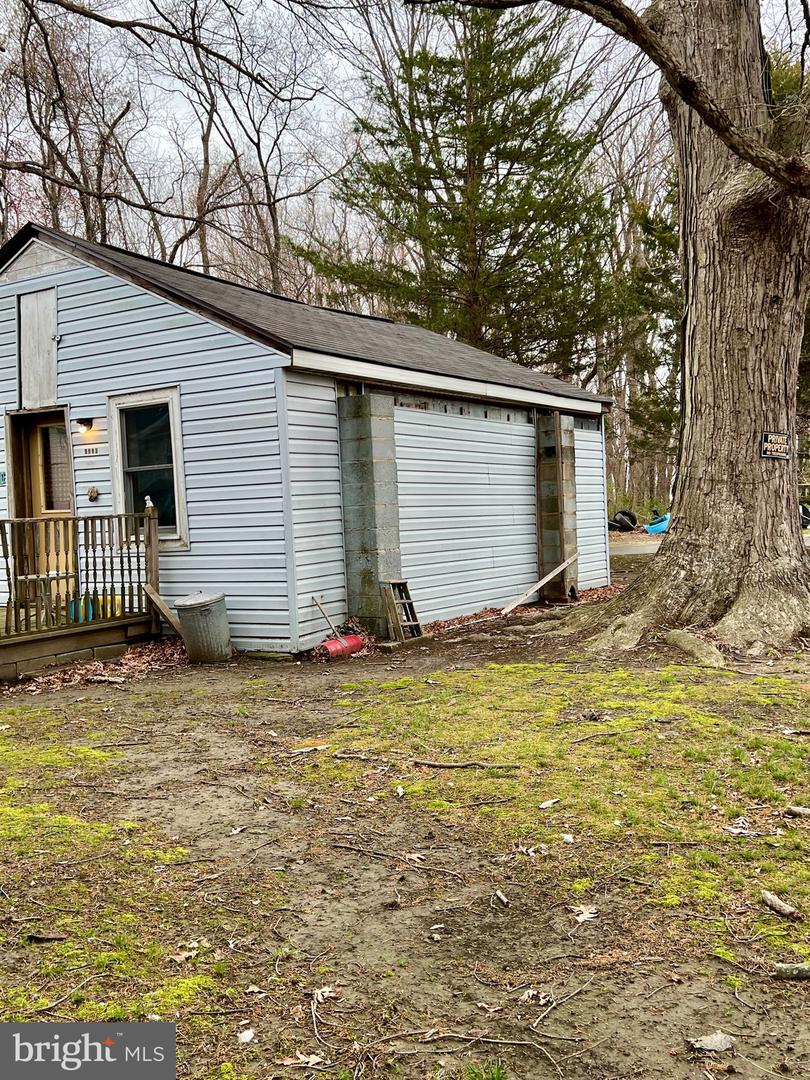 1330 Halls Rd Property Photo 6
