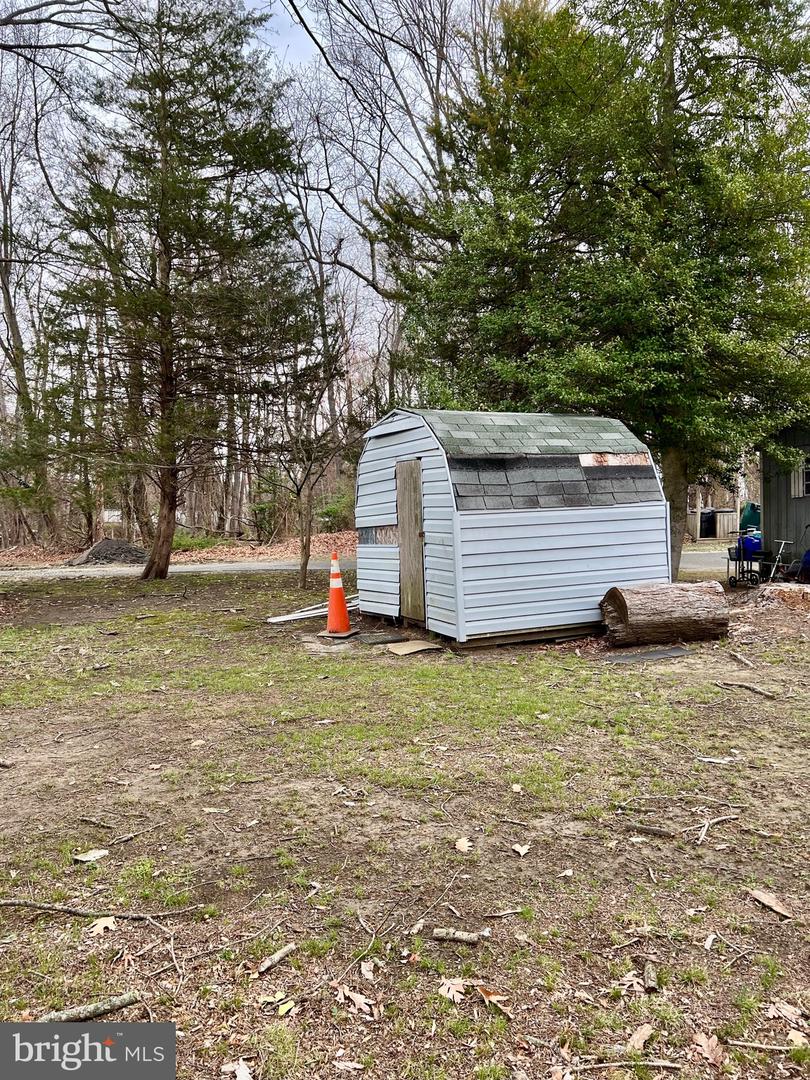1330 Halls Rd Property Photo 7