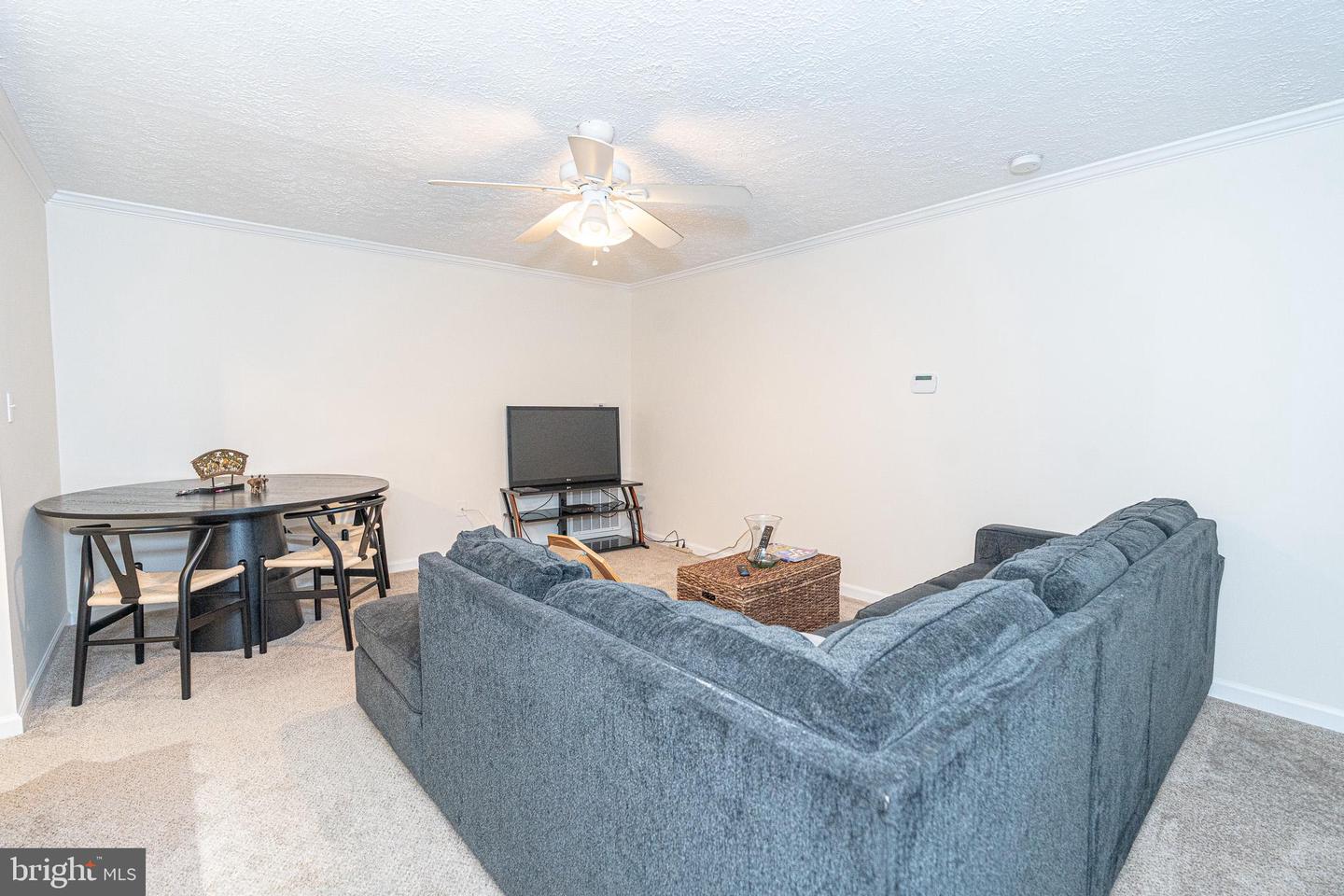 1325 S Philadelphia Blvd Property Photo 31