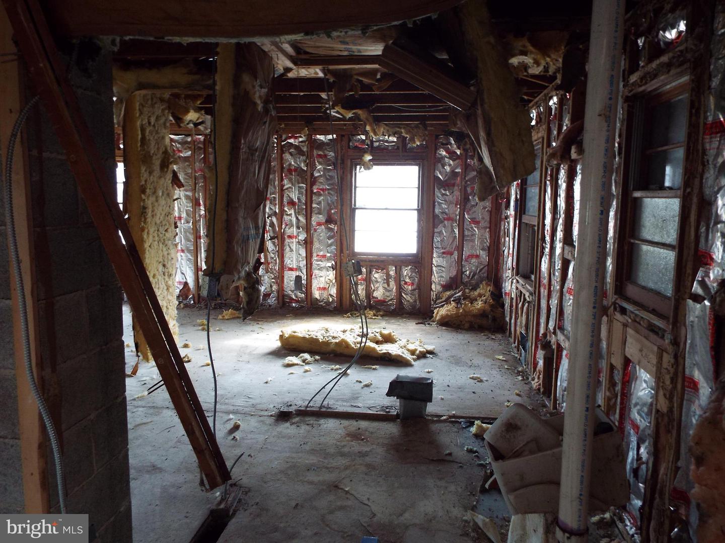 18 N Law St Property Photo 10