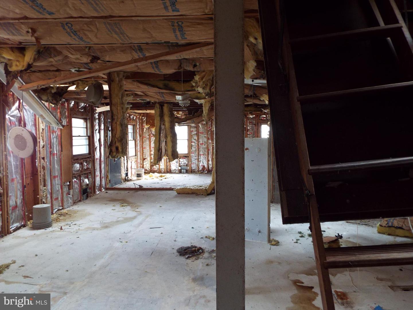 18 N Law St Property Photo 17