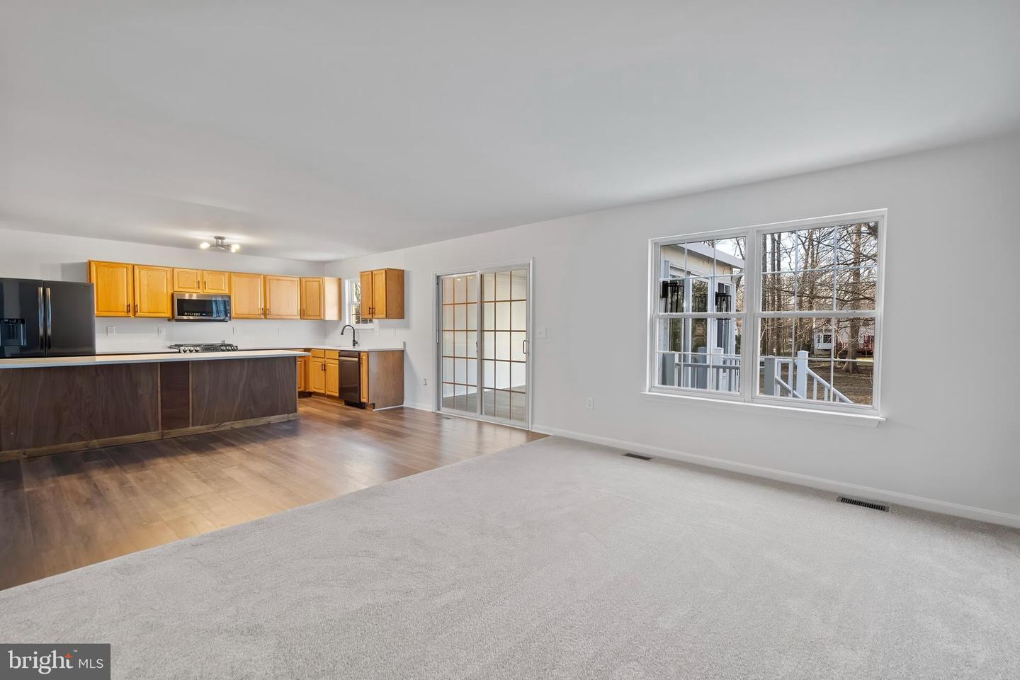 6 Holly Ave Property Photo 7