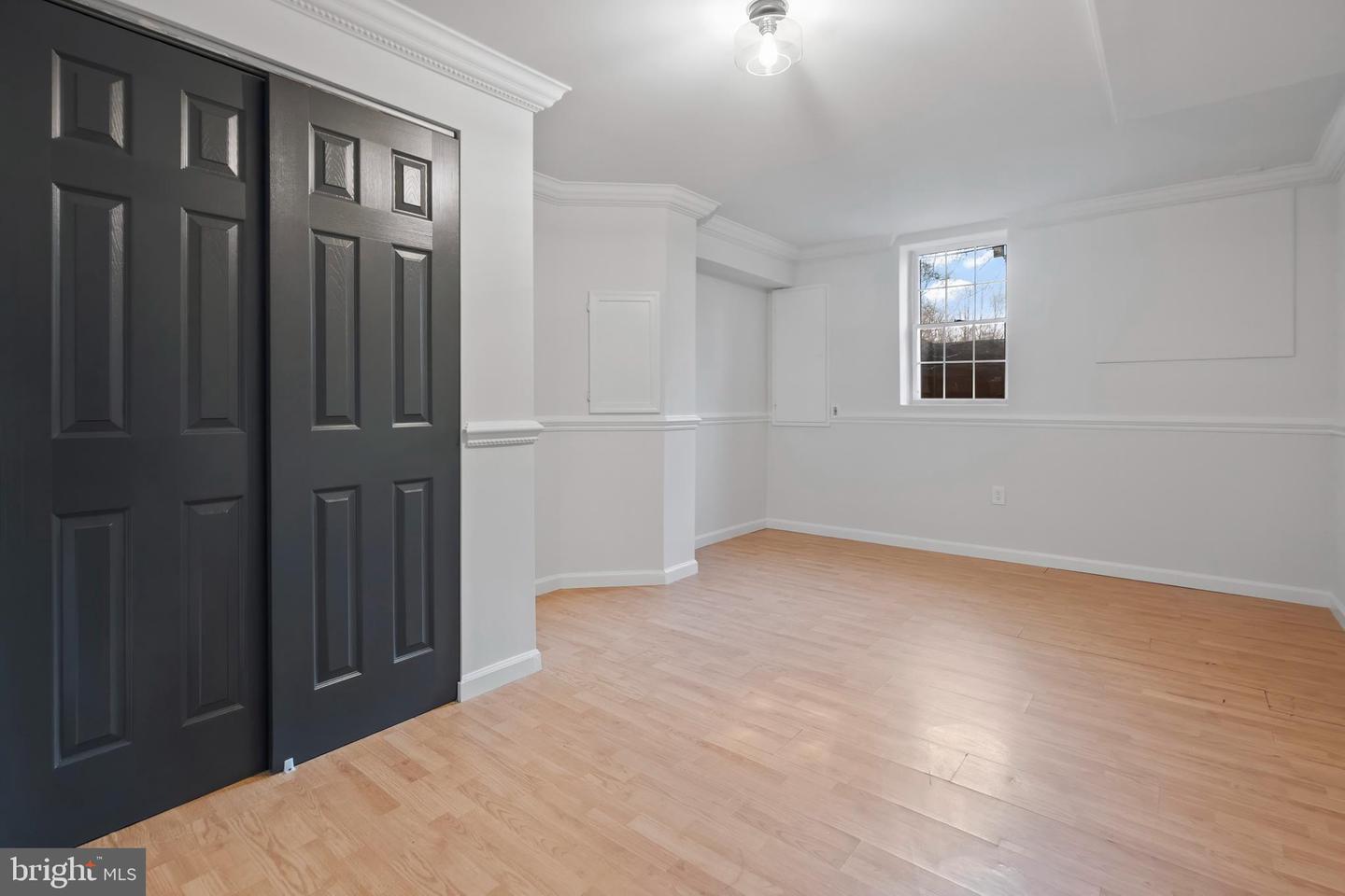 6 Holly Ave Property Photo 36