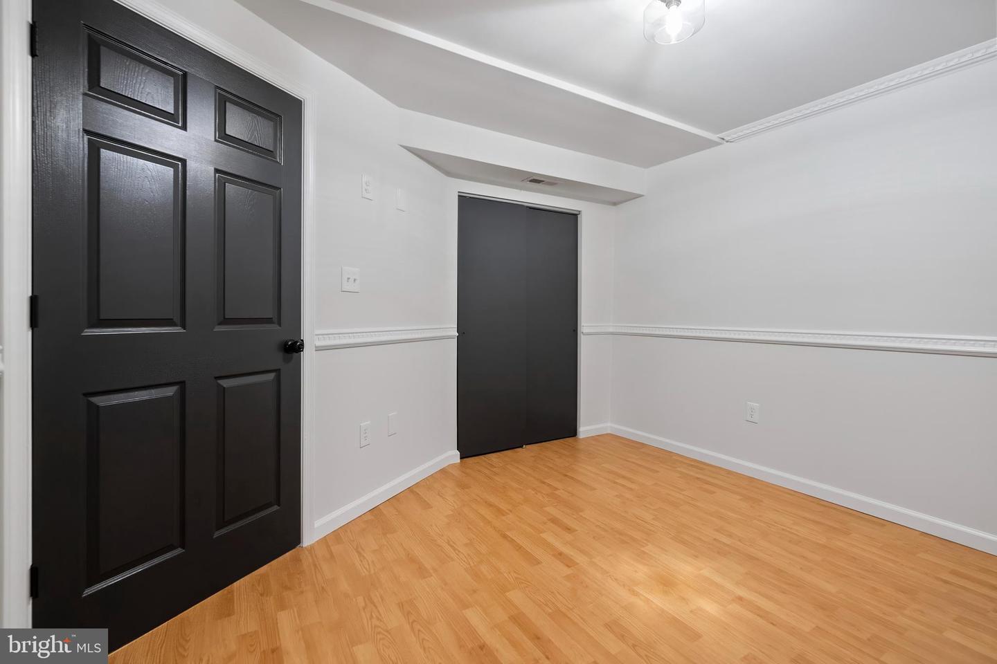 6 Holly Ave Property Photo 40
