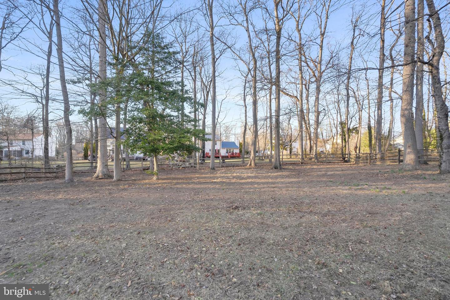 6 Holly Ave Property Photo 54
