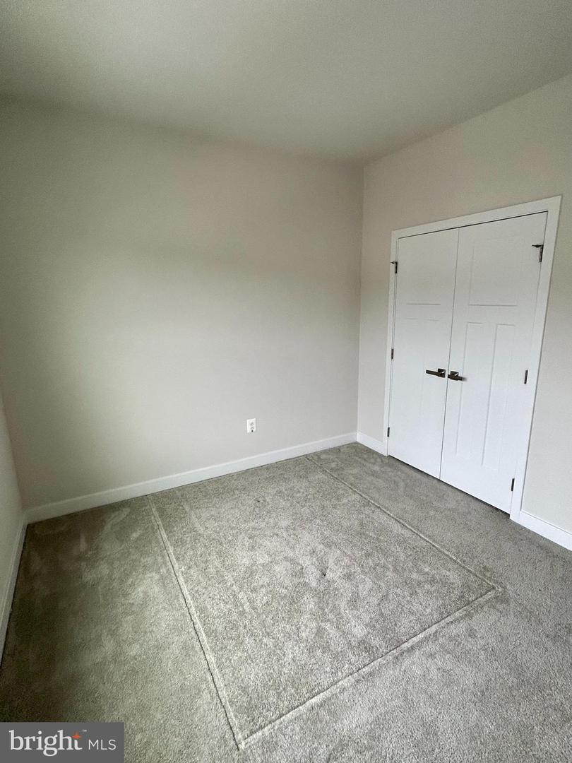 700 Iron Gate Rd Property Photo 12