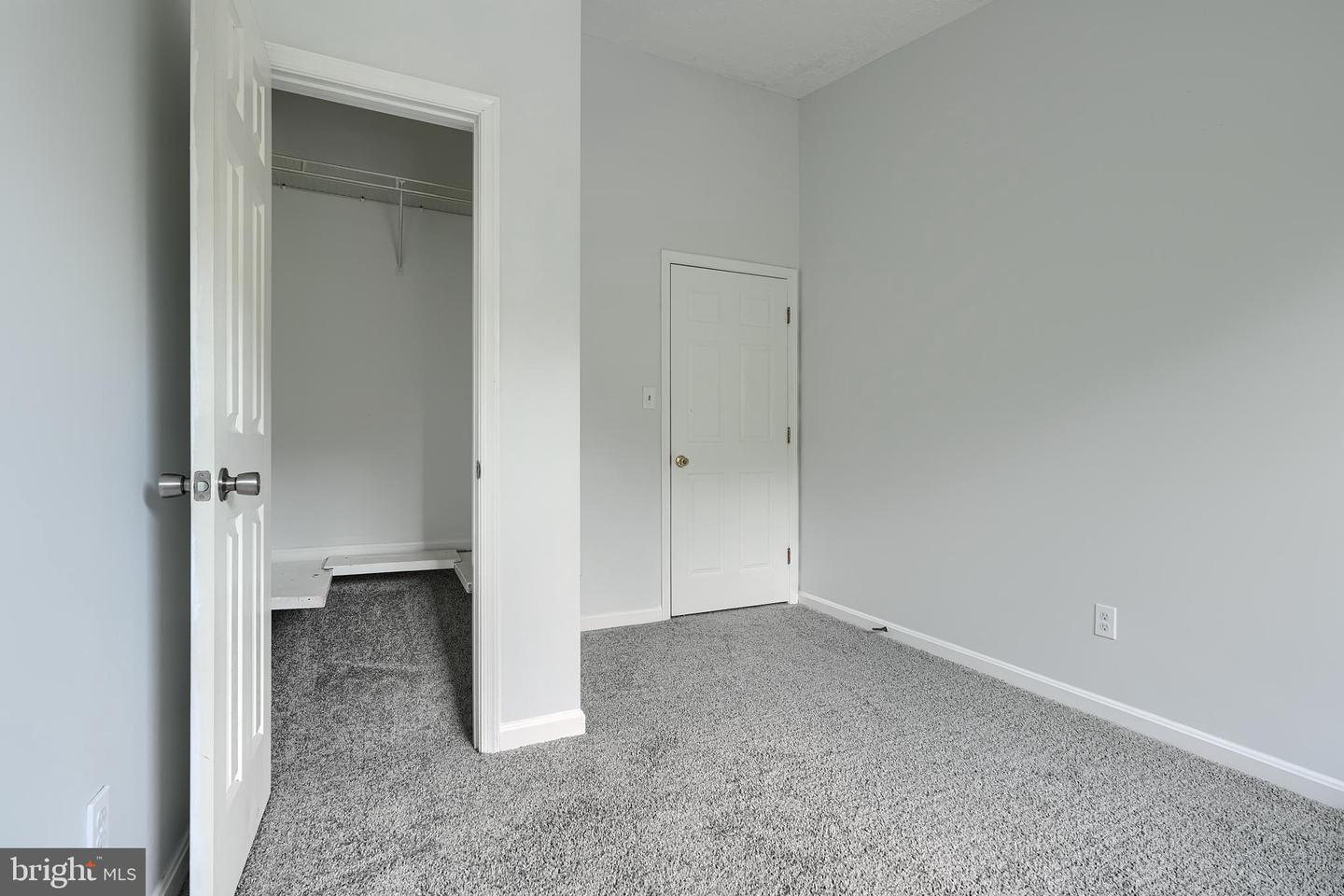 4412 Greenwich Ct Property Photo 20