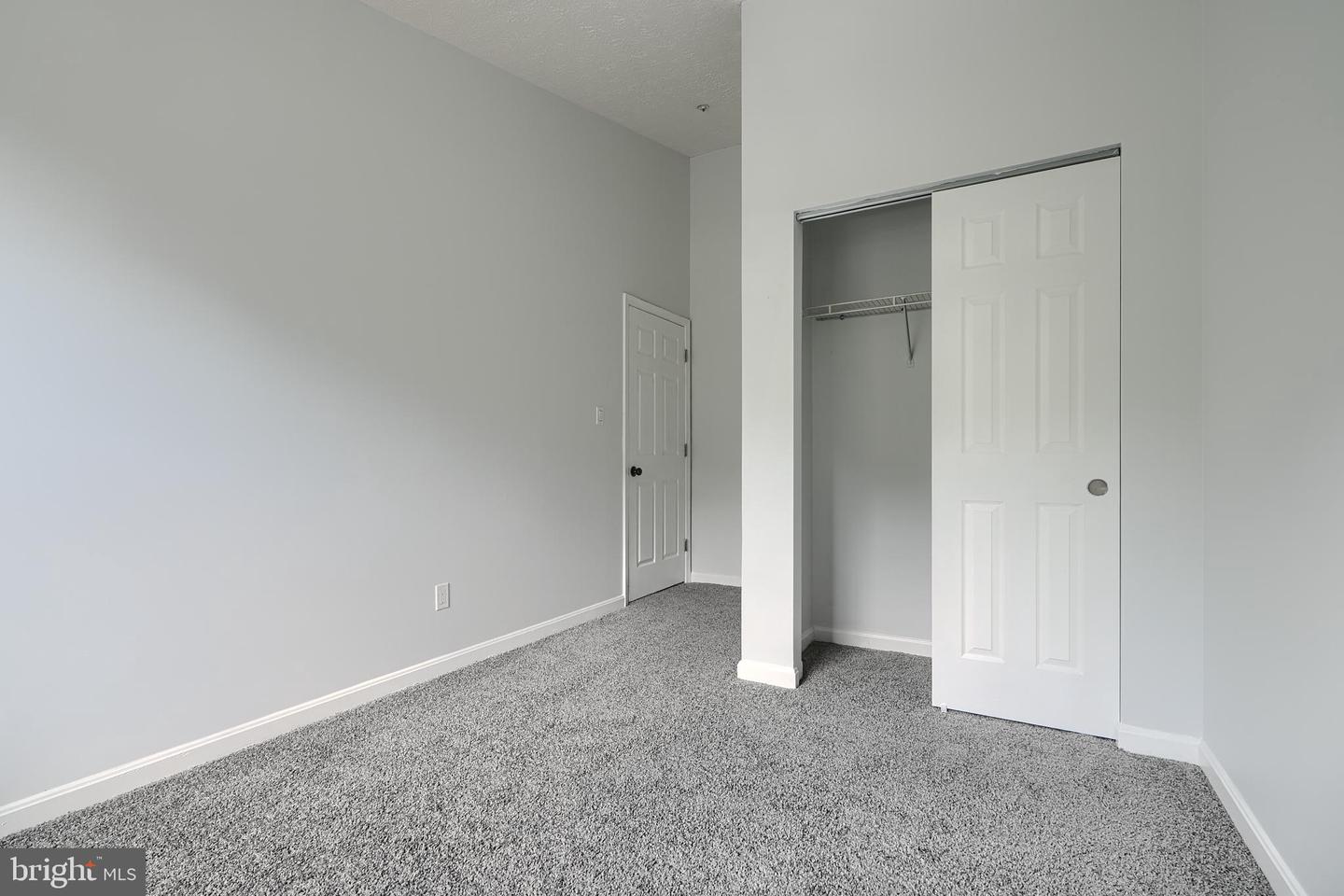 4412 Greenwich Ct Property Photo 23
