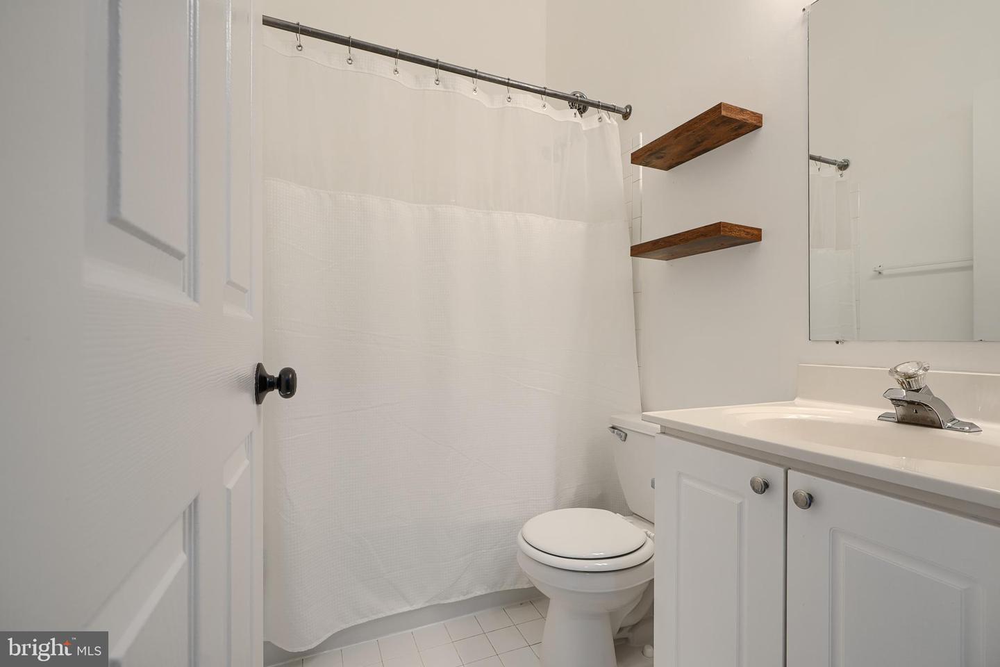 4412 Greenwich Ct Property Photo 24