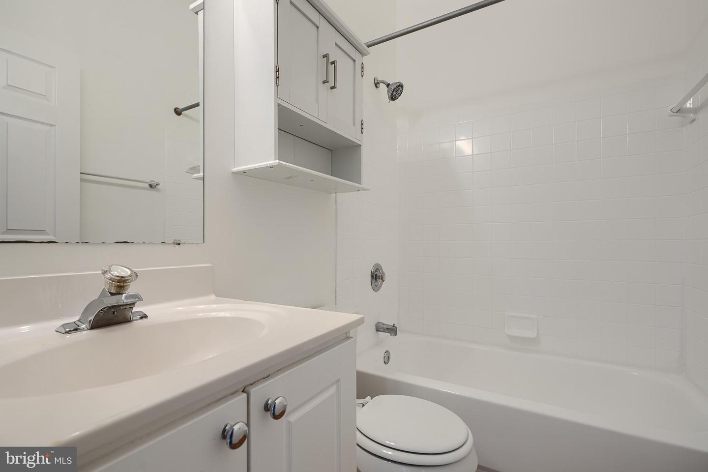 4412 Greenwich Ct Property Photo 33