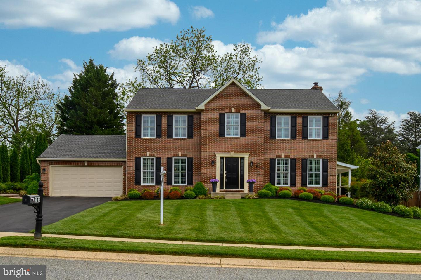 113 Bigmount Ct Property Photo
