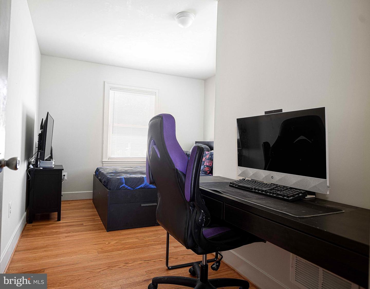308 Fulford Ave Property Photo 25