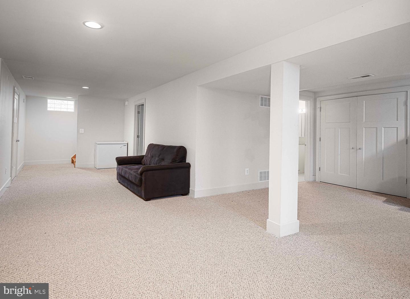 308 Fulford Ave Property Photo 28