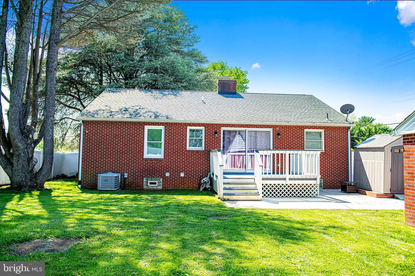 308 Fulford Ave Property Photo 33