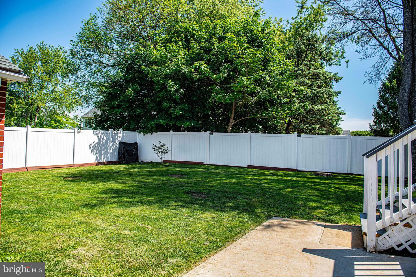 308 Fulford Ave Property Photo 44