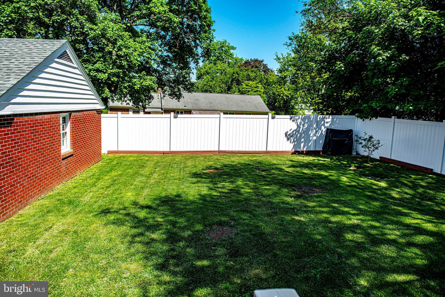 308 Fulford Ave Property Photo 48