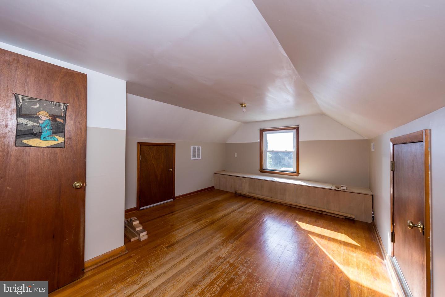 1814 Poole Rd Property Photo 13
